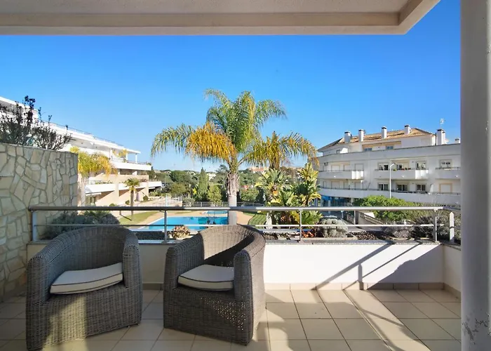 Tatil Evi Family House White Dove