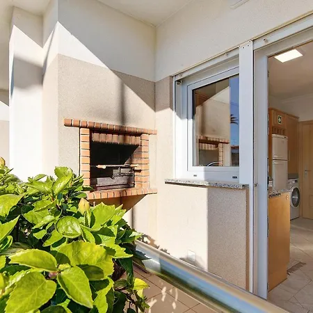 Family House White Dove * Olhos de Agua (Albufeira)
